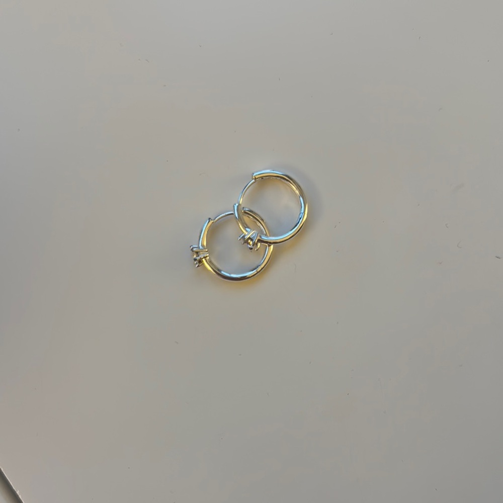 Elegant Silver Hoop Earrings - Kendra Scott
